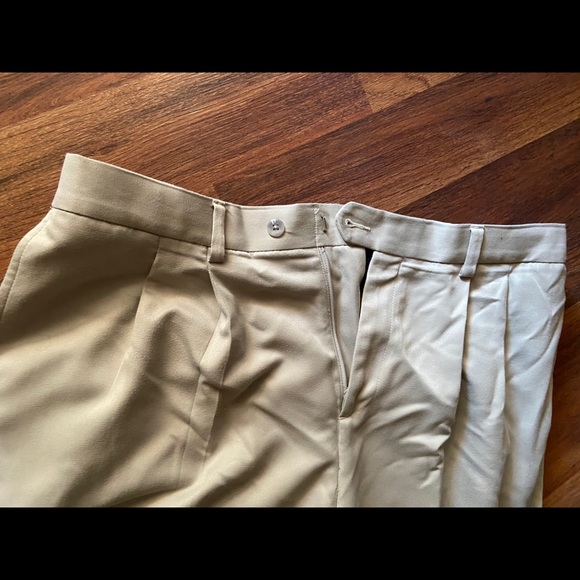 Croft and Barrow Pants 36x32 - Picture 7 of 9